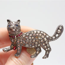 Charger l&#39;image dans la galerie, Massive Rose Cut Diamond Cat Brooch
