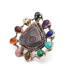 Laden Sie das Bild in den Galerie-Viewer, Sterling Fordite Desert Hallucinations Ring
