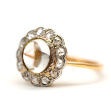 Carica l&#39;immagine nel visualizzatore di Gallery, Victorian Rock Crystal Diamond Ring

