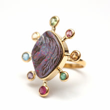 Carica l&#39;immagine nel visualizzatore di Gallery, 18k Opal Unicorn Ring
