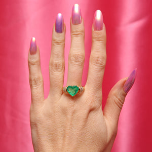 18k Colombian Emerald Heart Ring